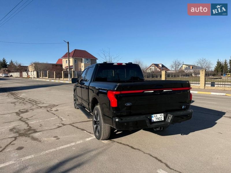 Пикап Ford F-150 2023 в Киеве фото 9 Пикап Ford F-150 2023 в Киеве