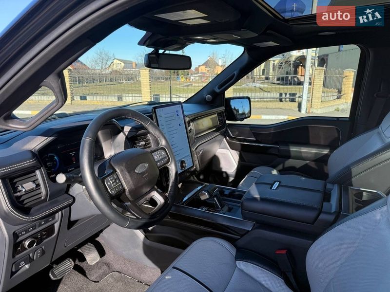 Пикап Ford F-150 2023 в Киеве фото 33 Пикап Ford F-150 2023 в Киеве