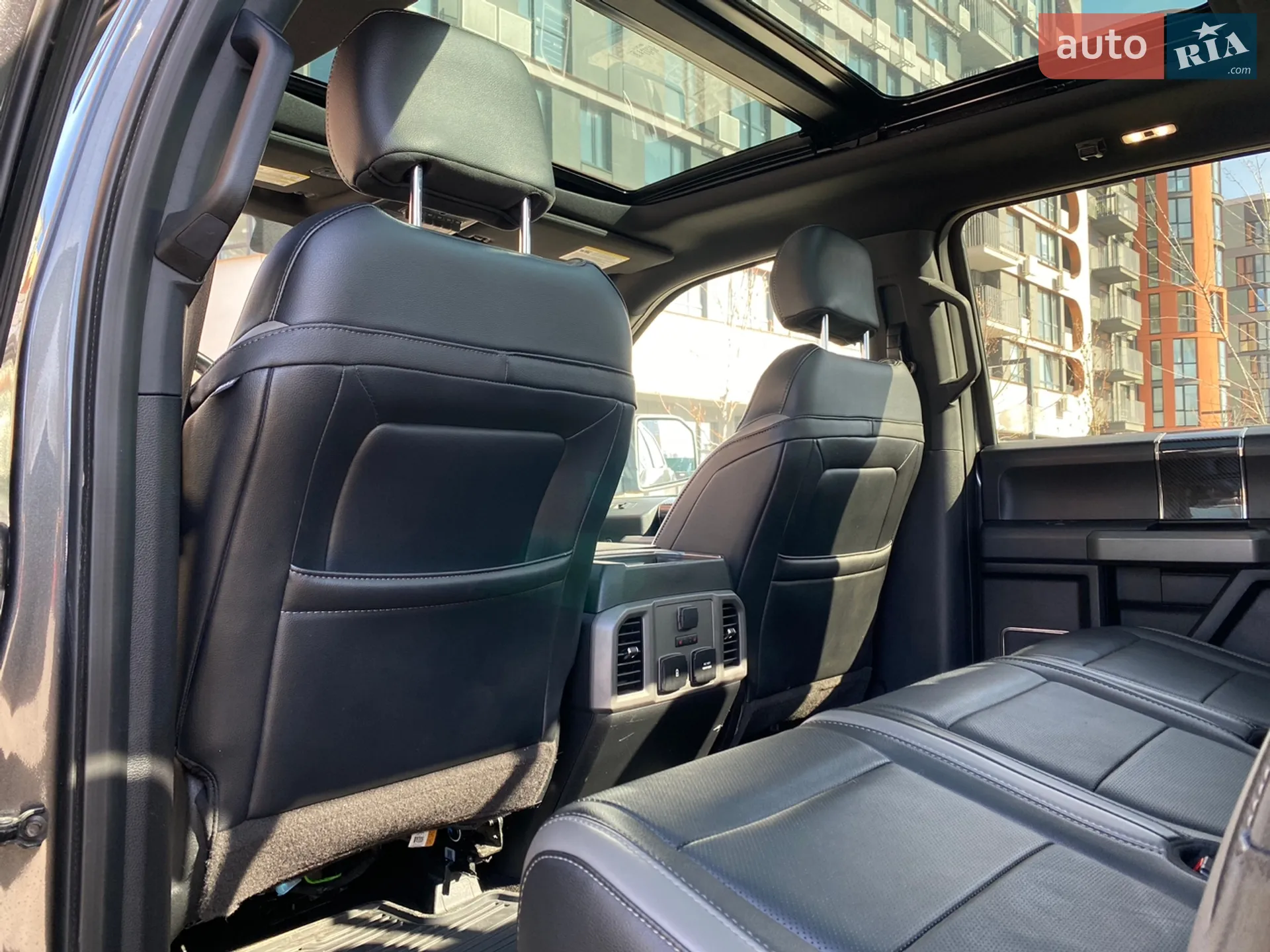 2018 Ford F-150 - мініатюра 26