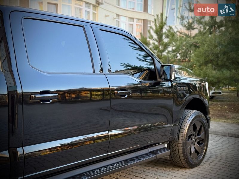 Пикап Ford F-150 2023 в Ивано-Франковске