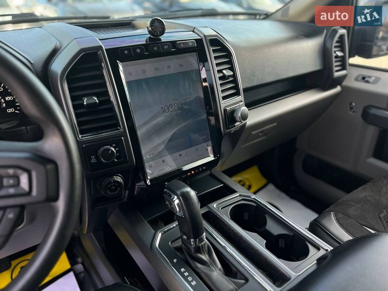 Пікап Ford F-150 2017 в Івано-Франківську