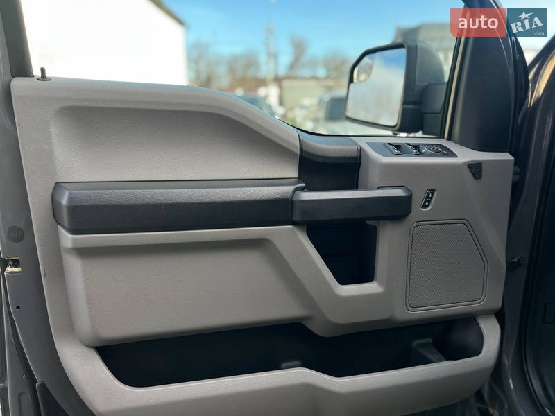 Пікап Ford F-150 2017 в Івано-Франківську