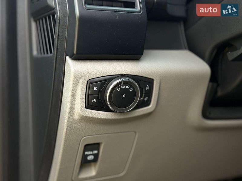 Пікап Ford F-150 2015 в Ковелі