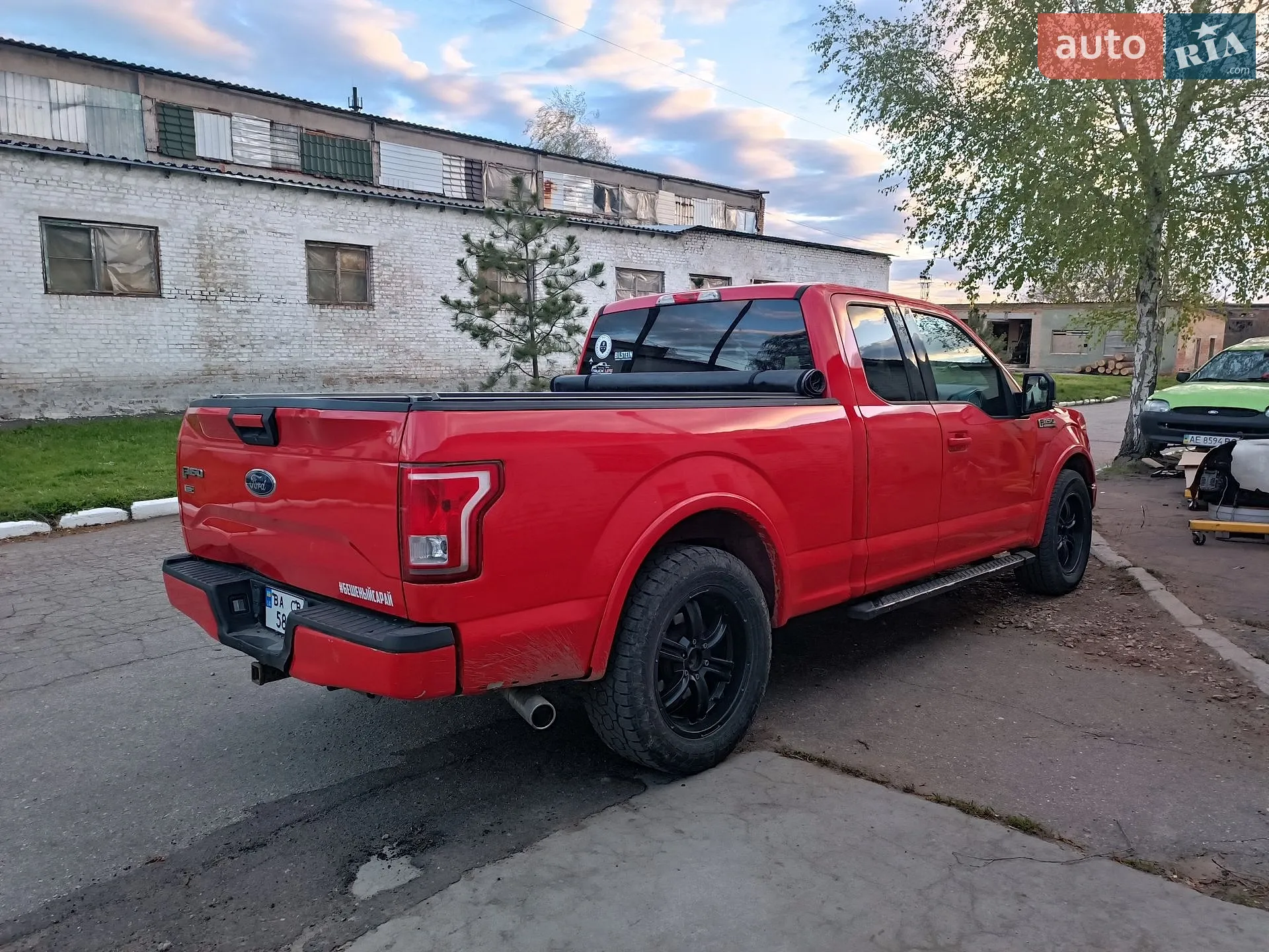 2015 Ford F-150 - мініатюра 3