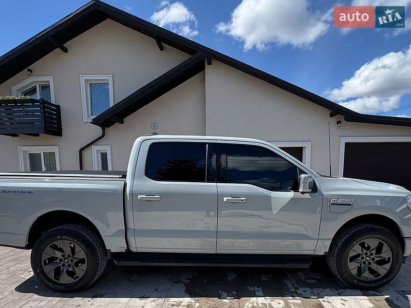 Пикап Ford F-150 2023 в Тернополе