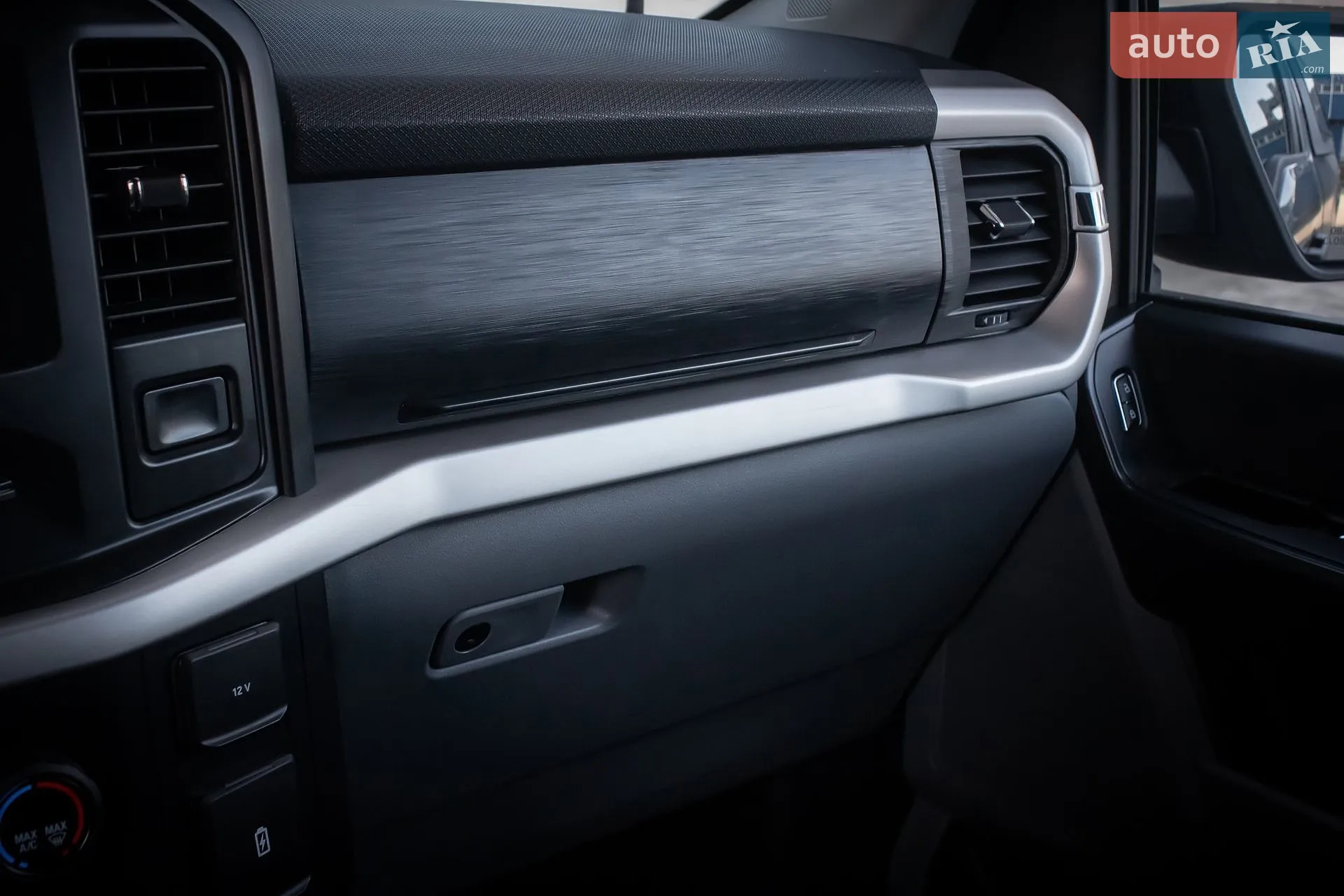2021 Ford F-150 - мініатюра 25