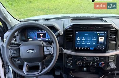 Пикап Ford F-150 2024 в Рованцах