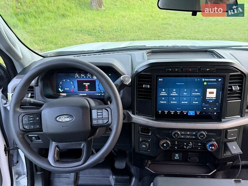 Пикап Ford F-150 2024 в Рованцах