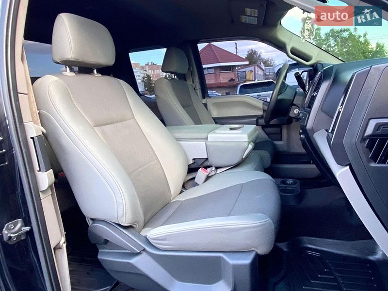 Пикап Ford F-150 2016 в Ровно
