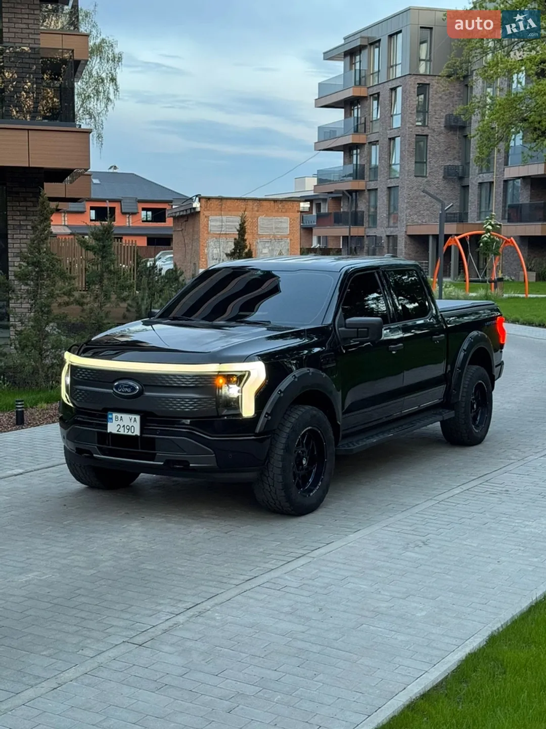 2022 Ford F-150 - мініатюра 2