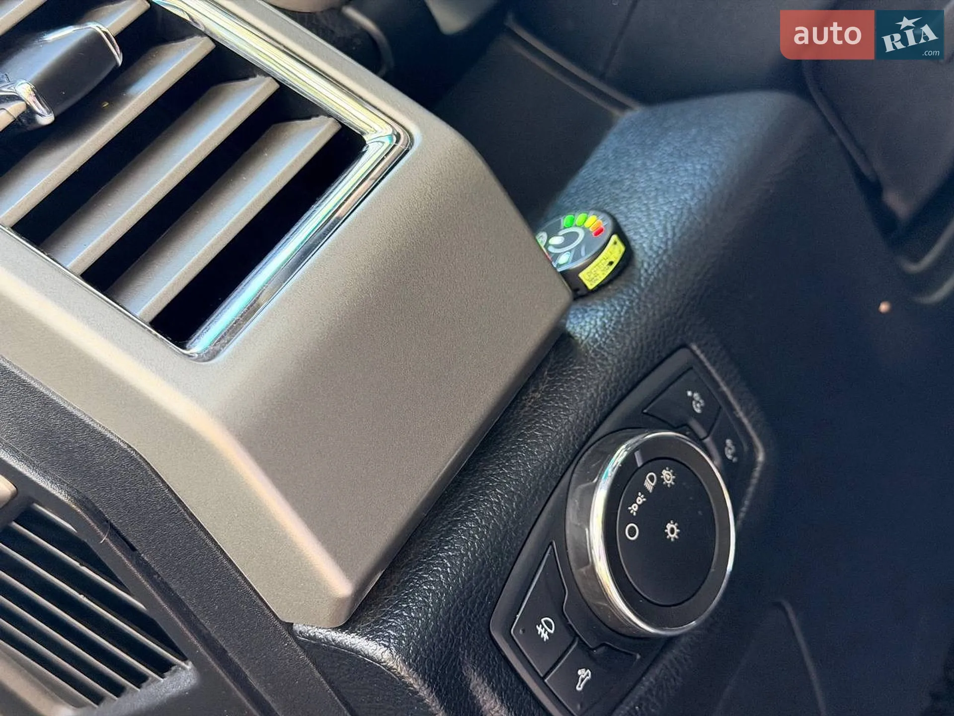 2015 Ford F-150 - мініатюра 32