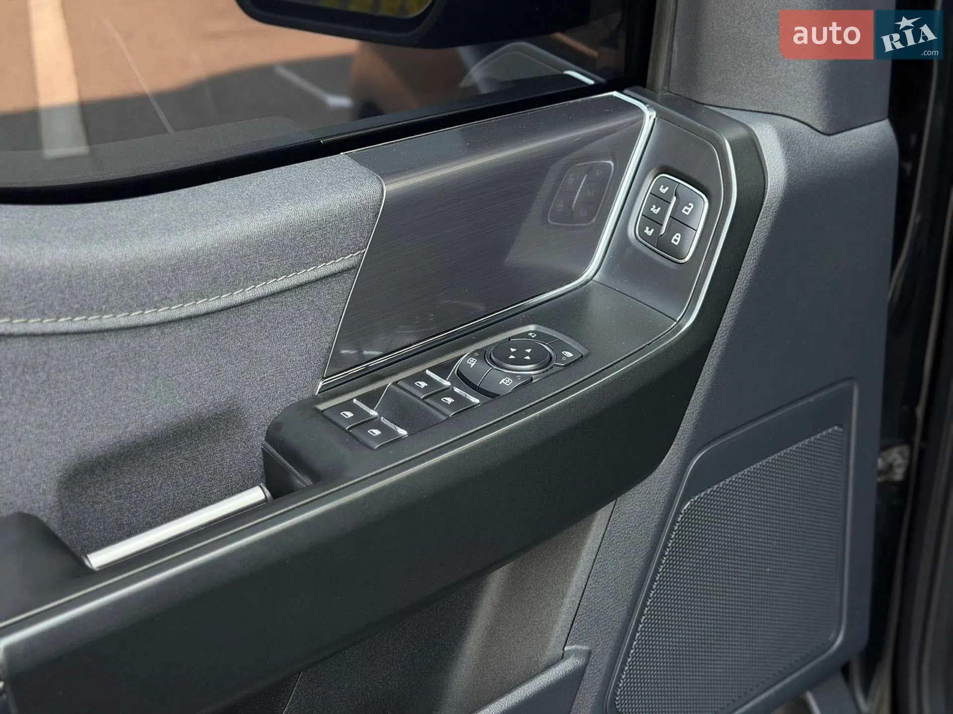 2022 Ford F-150 - мініатюра 56