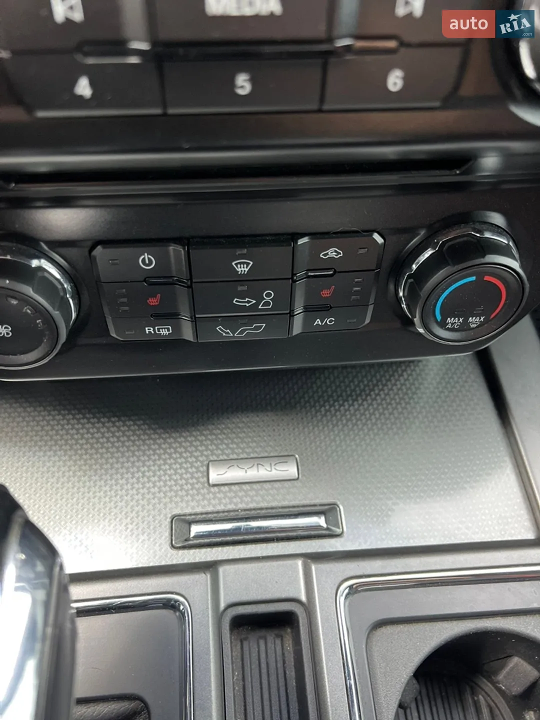 2017 Ford F-150 - мініатюра 26