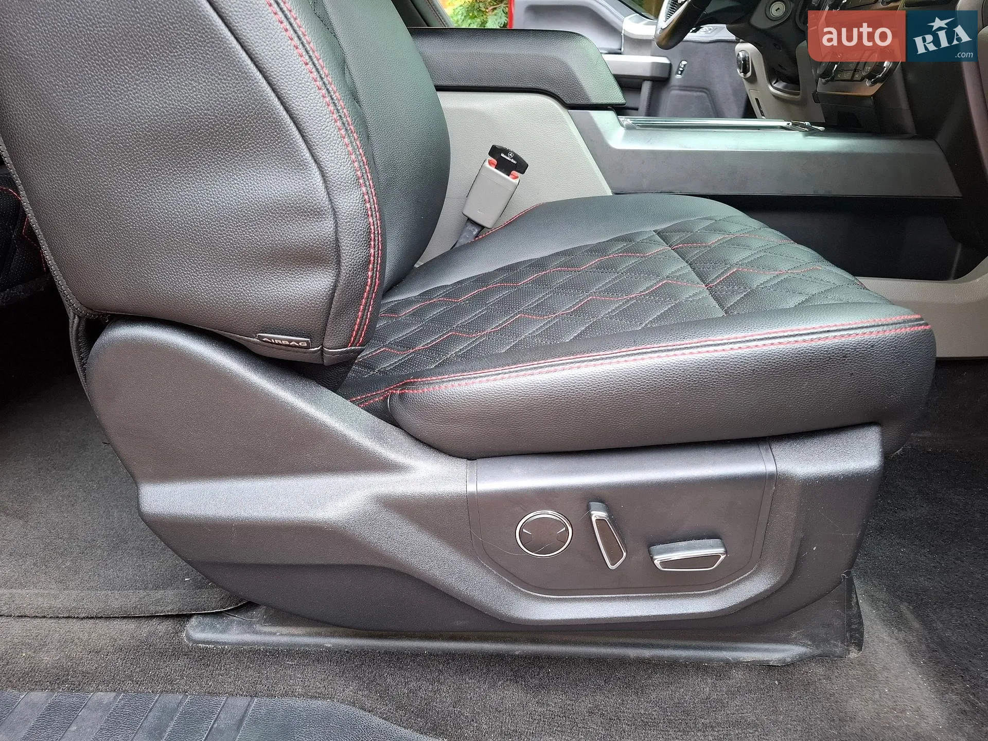 2015 Ford F-150 - мініатюра 12