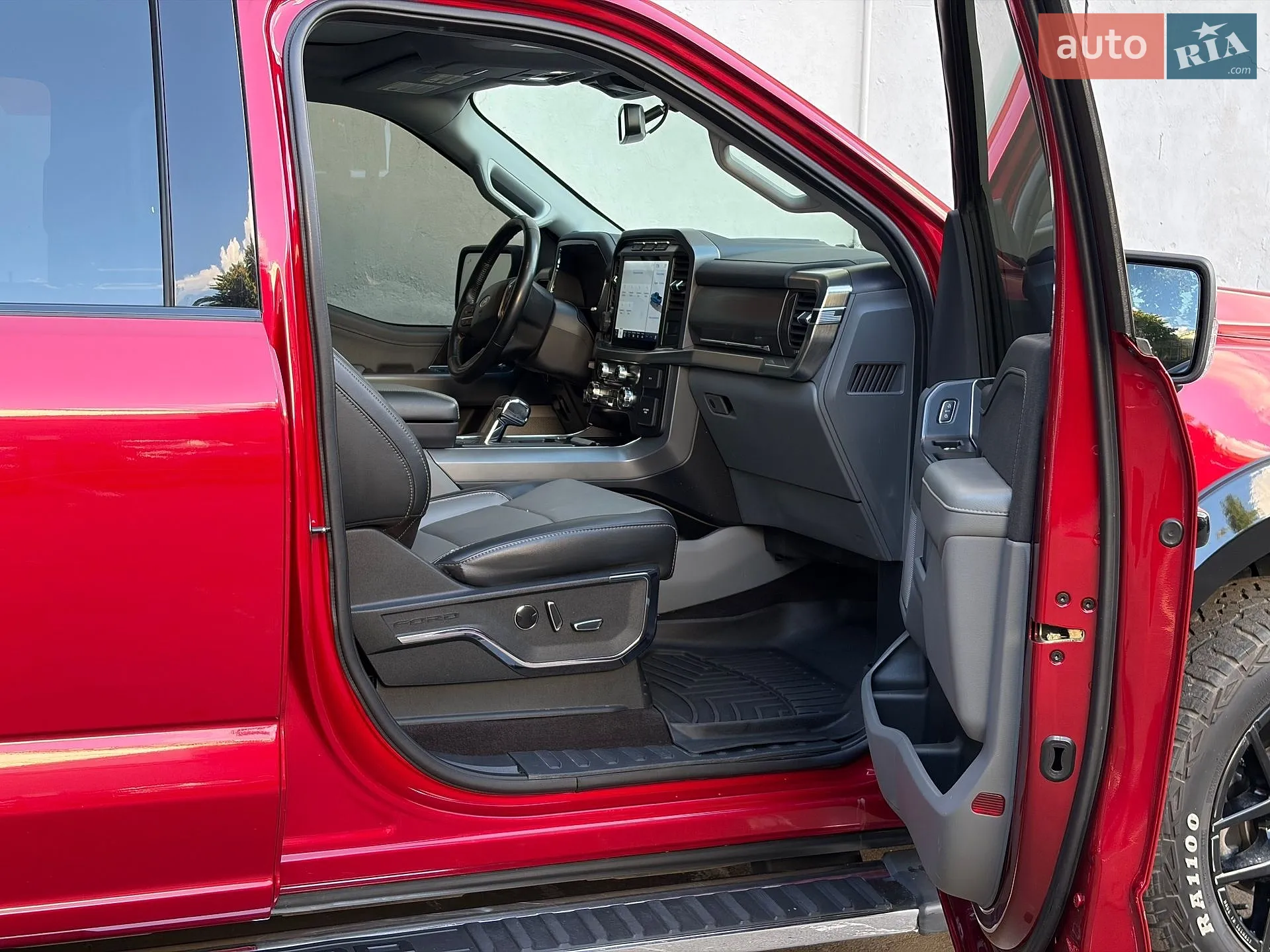 2021 Ford F-150 - мініатюра 19