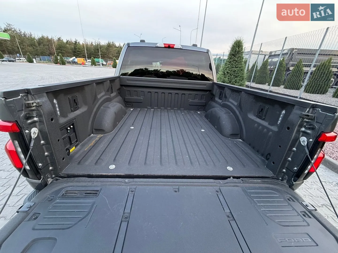 2023 Ford F-150 - мініатюра 41