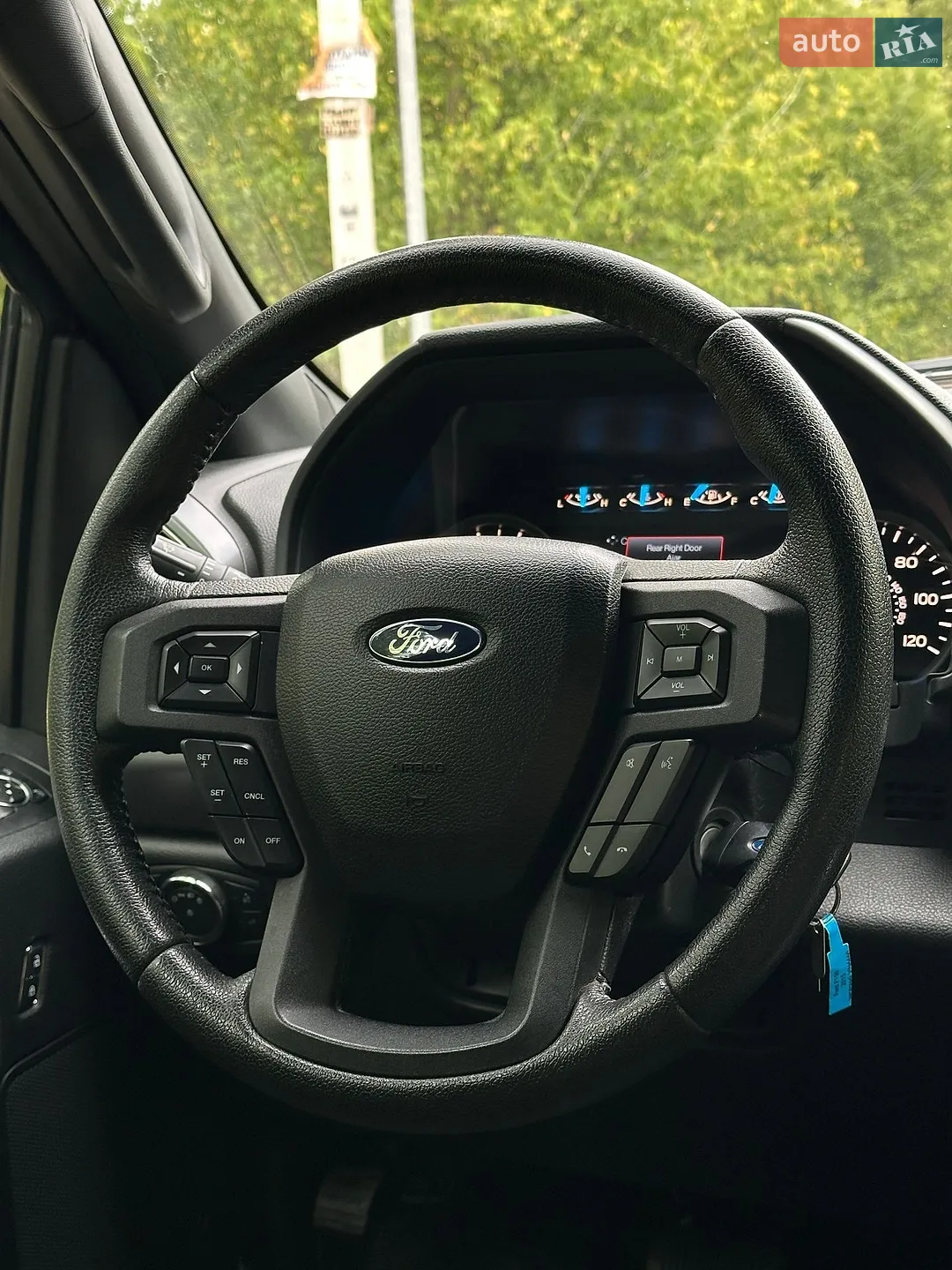 2015 Ford F-150 - мініатюра 18