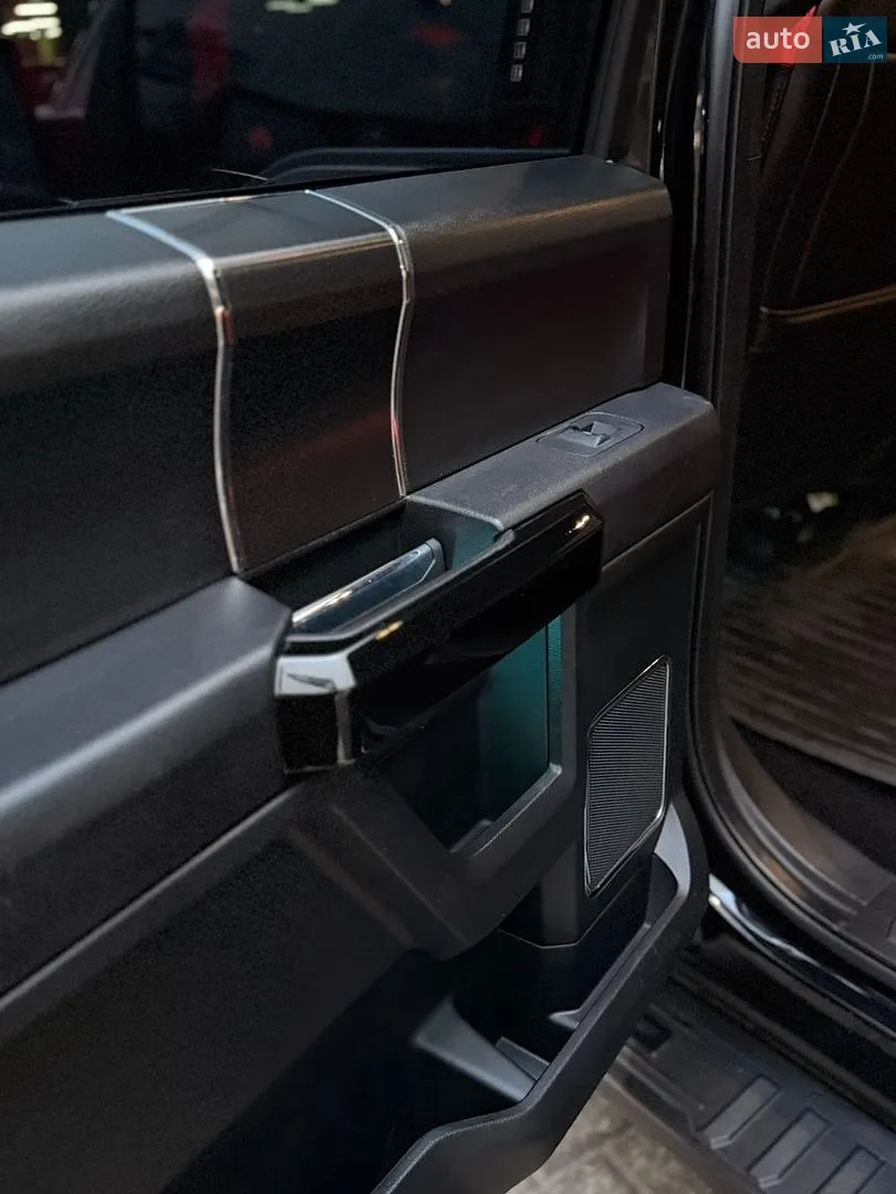 2019 Ford F-150 - мініатюра 25