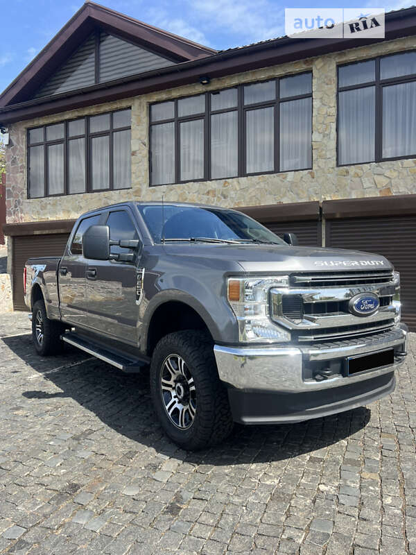 Ford F-250 2021