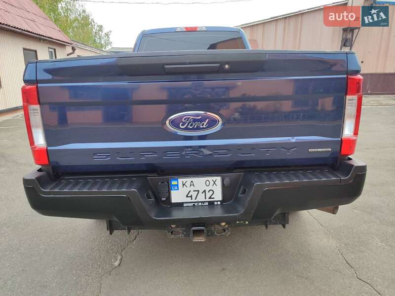 Пикап Ford F-250 2017 в Киеве