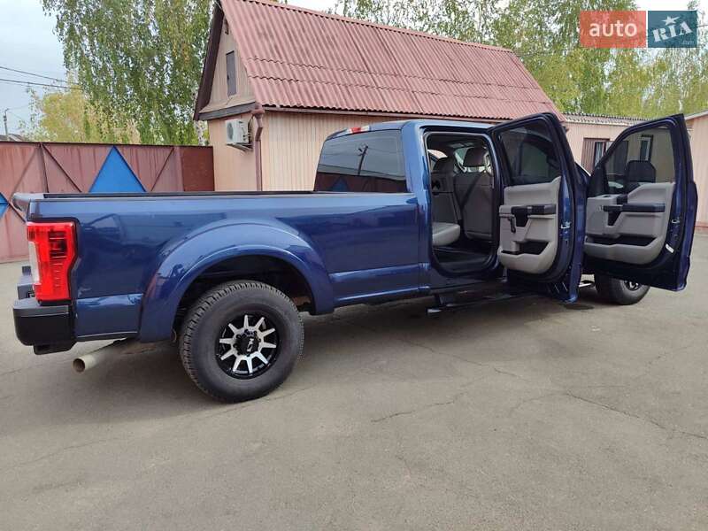 Пикап Ford F-250 2017 в Киеве