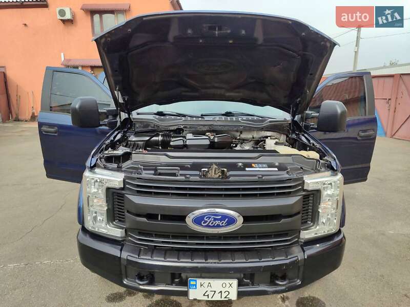 Пикап Ford F-250 2017 в Киеве