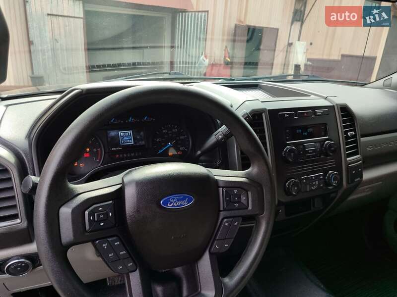 Пикап Ford F-250 2017 в Киеве