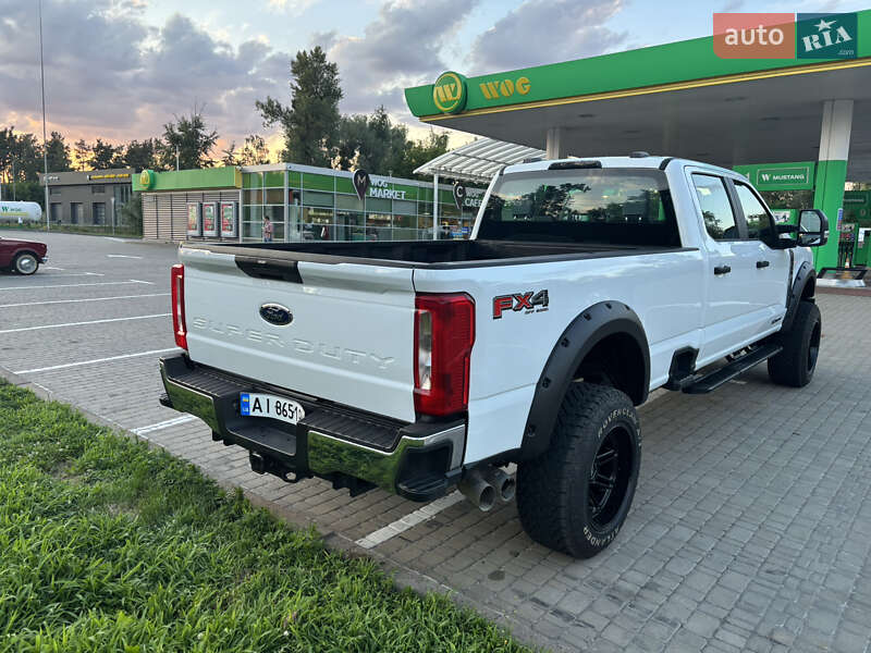 Пикап Ford F-250 2023 в Вышгороде