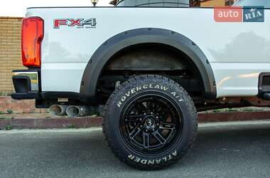 Пікап Ford F-250 2023 в 