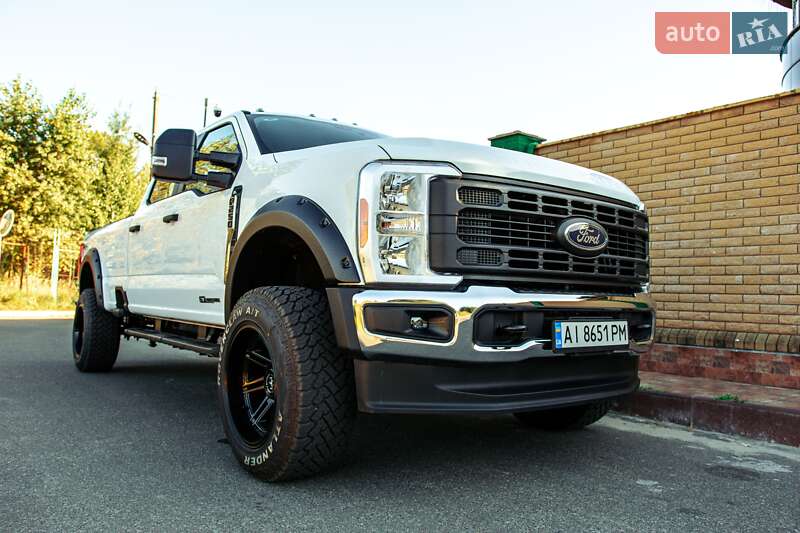 Пікап Ford F-250 2023 в Вишгороді