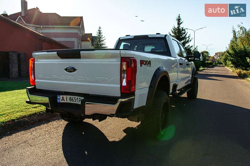 Пікап Ford F-250 2023 в Вишгороді