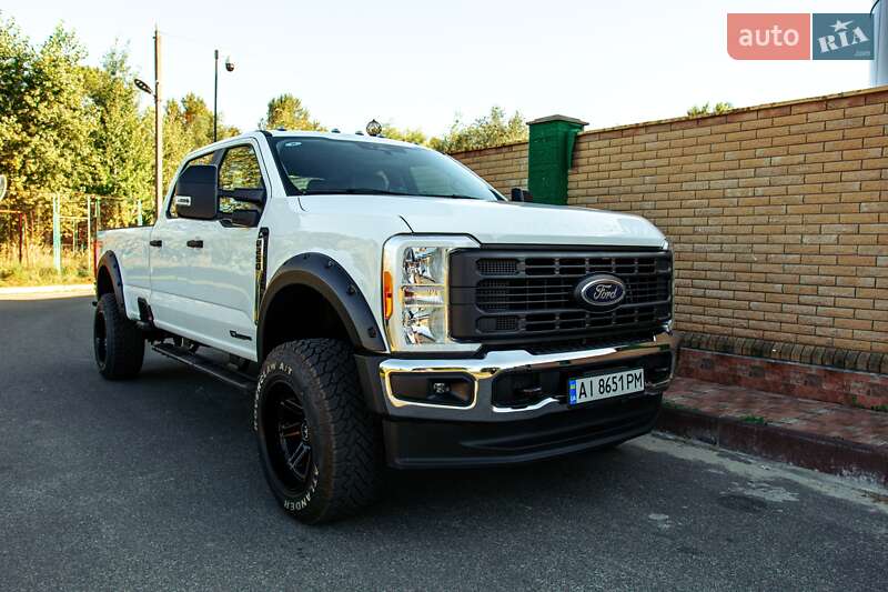 Пікап Ford F-250 2023 в Вишгороді