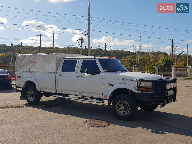 Пикап Ford F-350 1996 в Киеве