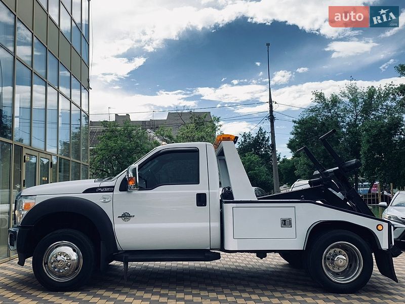 Эвакуатор Ford F-450 2014 в Николаеве