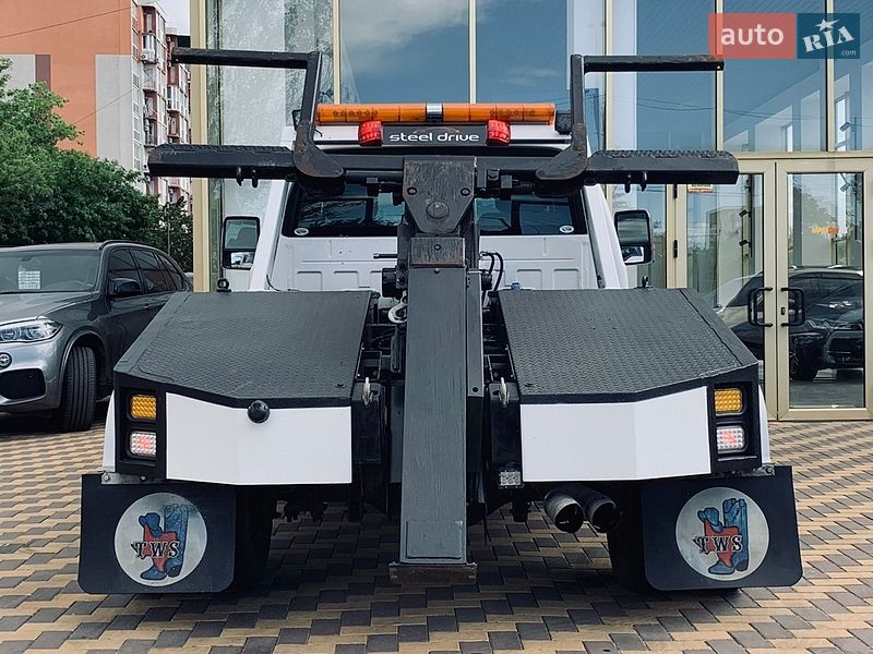 Эвакуатор Ford F-450 2014 в Николаеве