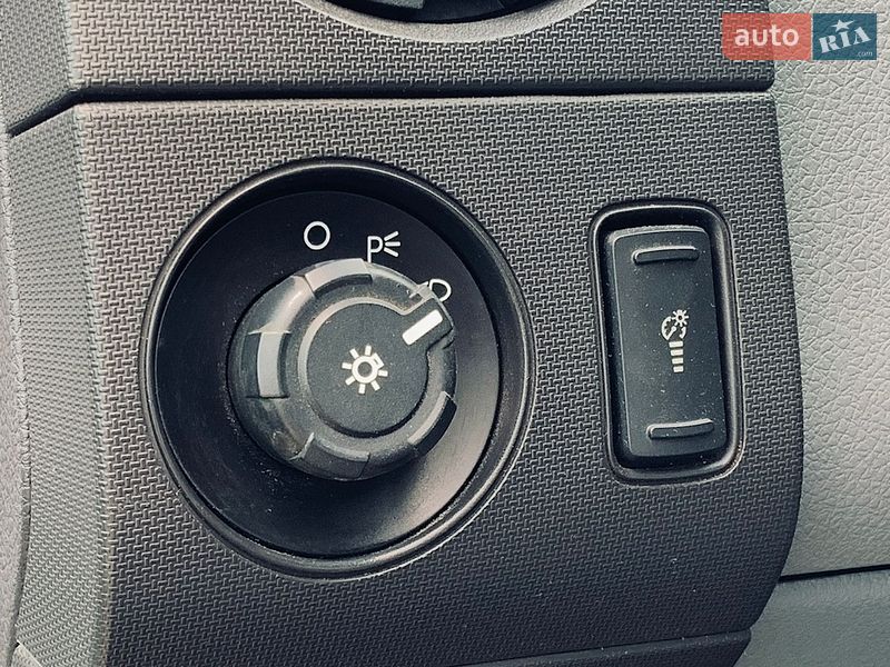 Эвакуатор Ford F-450 2014 в Николаеве