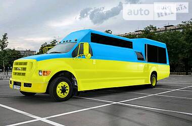 Позашляховик / Кросовер Ford F-650 2008 в 