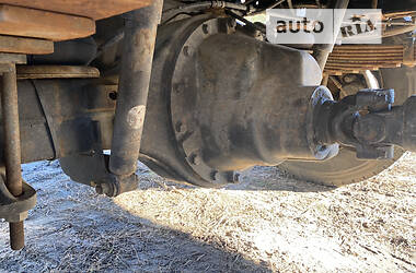 Платформа Ford F-650 2002 в 