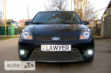 Хэтчбек Ford Fiesta 2007 в 