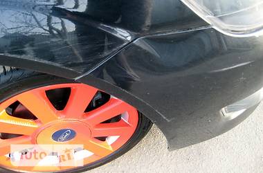 Хэтчбек Ford Fiesta 2007 в 