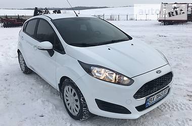 Хэтчбек Ford Fiesta 2016 в Хмельницком