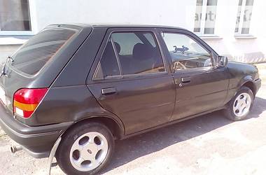 Хэтчбек Ford Fiesta 1991 в Орехове