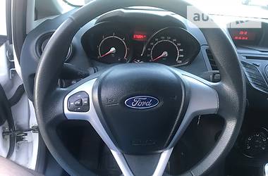 Седан Ford Fiesta 2011 в Староконстантинове