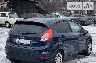 Хэтчбек Ford Fiesta 2016 в Львове