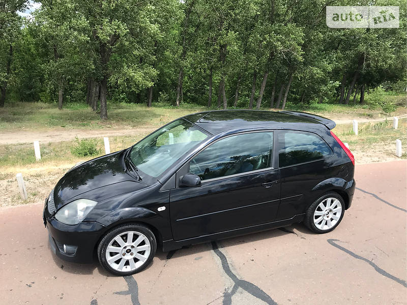 Хетчбек Ford Fiesta 2007 в Києві