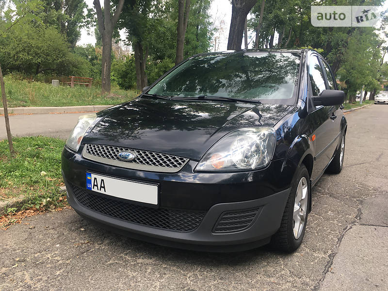 Хетчбек Ford Fiesta 2008 в Києві