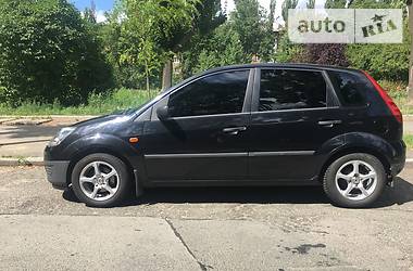 Хетчбек Ford Fiesta 2008 в Києві