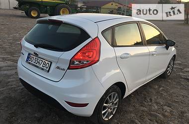 Хетчбек Ford Fiesta 2011 в Тернополі