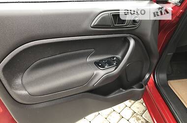 Седан Ford Fiesta 2017 в 