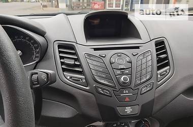 Хэтчбек Ford Fiesta 2017 в 